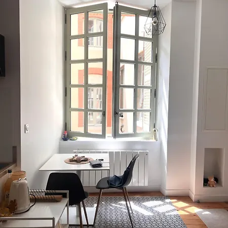 Happy Carmes Toulouse